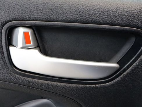 Used 2017 Kia Forte LX image 17