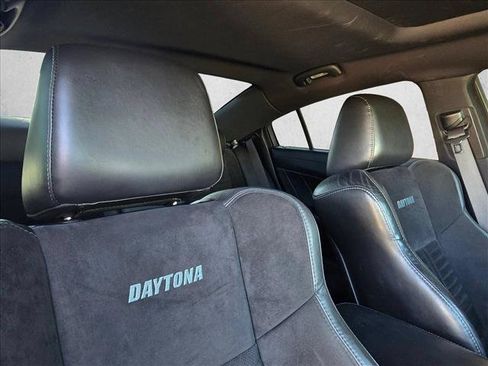 Used 2019 Dodge Charger Scat Pack w/ Daytona Edition Group RWD image 12