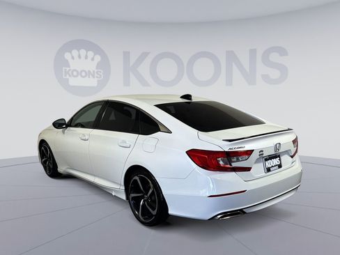 Used 2022 Honda Accord Sport image 4