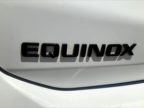 Used 2024 Chevrolet Equinox RS w/ RS Leather Package FWD image 32
