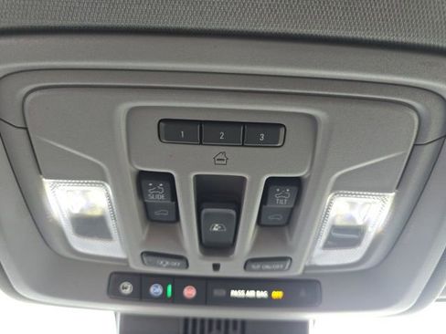 Used 2023 GMC Sierra 1500 SLT w/ SLT Premium Package image 31