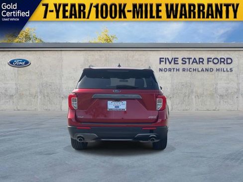 Used 2022 Ford Explorer XLT w/ Equipment Group 202A image 9