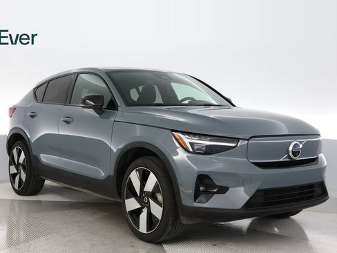 Used 2023 Volvo C40 P8 Recharge Ultimate AWD/4WD image 12