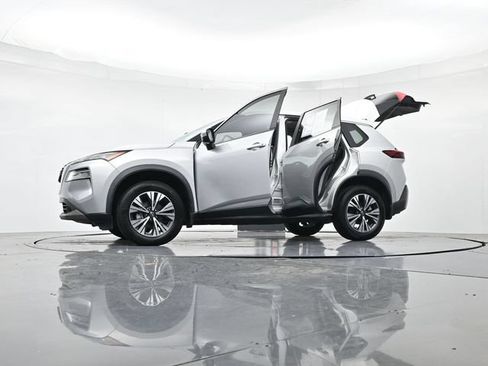 Used 2023 Nissan Rogue SV FWD image 54