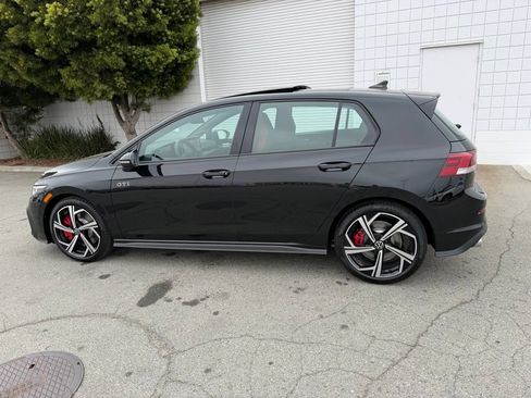 New 2026 Volkswagen GTI SE FWD image 3