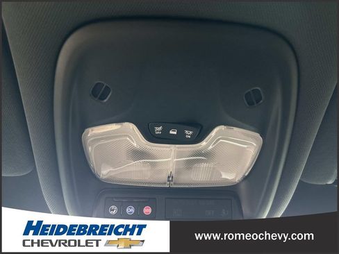 Used 2024 Chevrolet TrailBlazer RS w/ Driver Confidence Package AWD/4WD image 26
