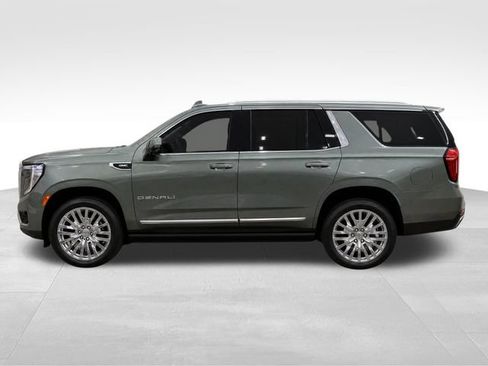 Used 2024 GMC Yukon Denali RWD image 5