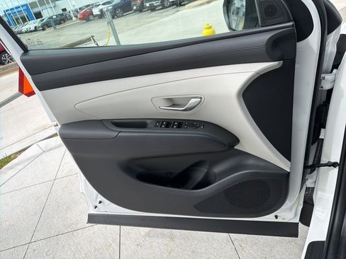 New 2026 Hyundai Tucson SE FWD image 27