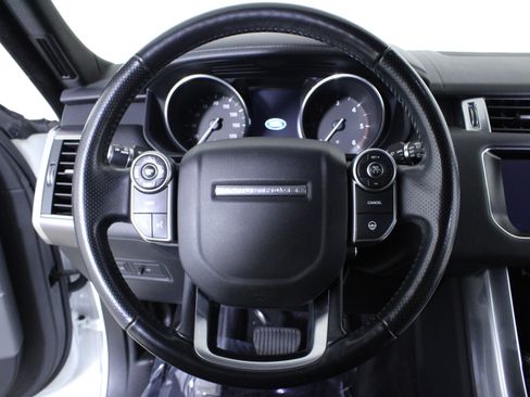 Used 2017 Land Rover Range Rover Sport HSE image 21