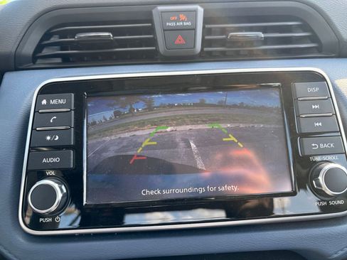 Used 2025 Nissan Versa SV image 22