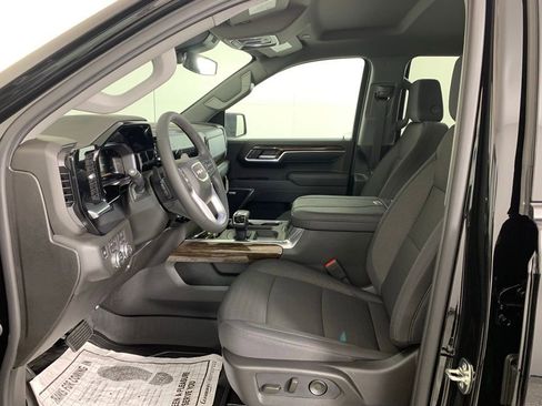New 2026 GMC Sierra 1500 Elevation image 7