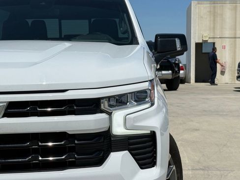 Used 2022 Chevrolet Silverado 1500 RST image 5