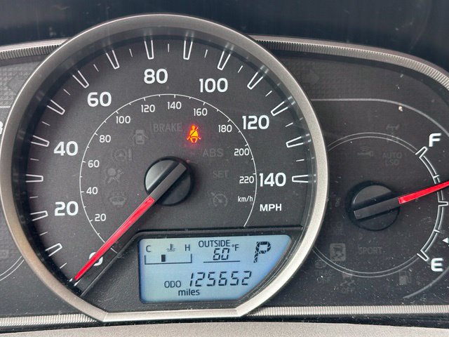 Used 2014 Toyota RAV4 XLE AWD/4WD image 14