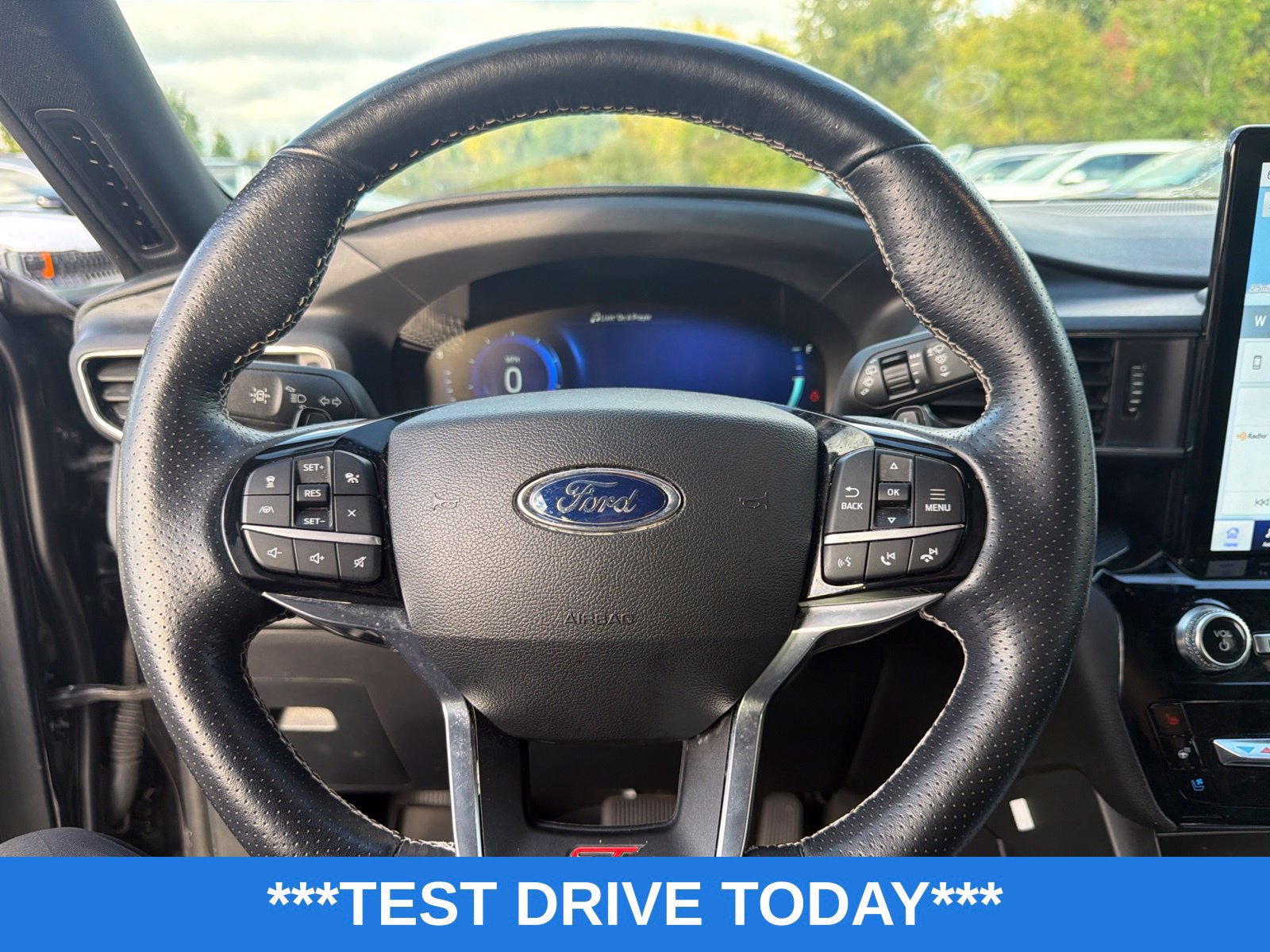 Used 2022 Ford Explorer ST w/ Equipment Group 401A AWD/4WD image 12