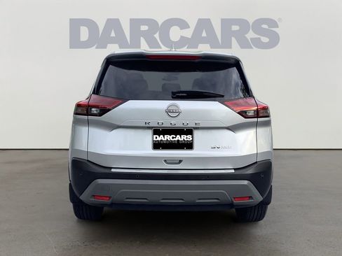 Used 2023 Nissan Rogue SV AWD/4WD image 6