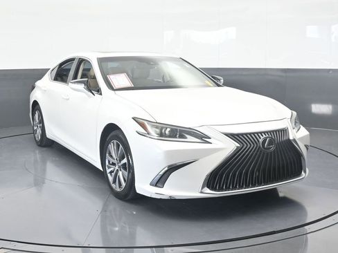 Used 2019 Lexus ES 350 w/ Premium Package image 9