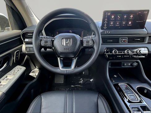 New 2026 Honda Pilot image 9