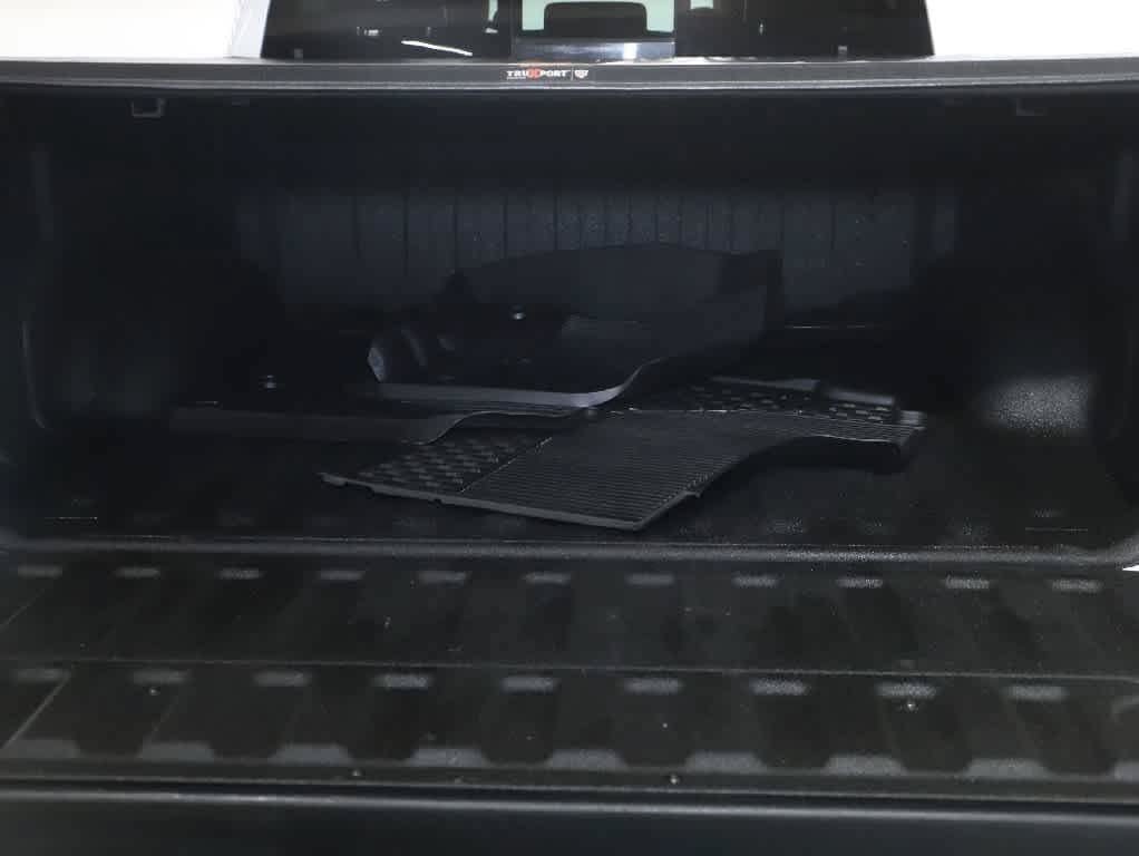 Used 2021 RAM 1500 Laramie AWD/4WD image 30
