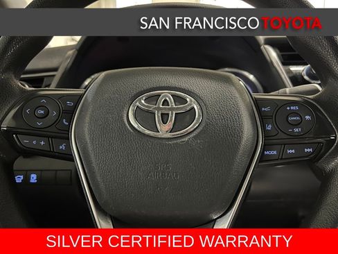 Certified 2020 Toyota Camry LE image 30