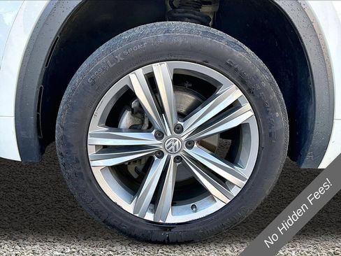 Used 2019 Volkswagen Atlas SEL R-Line AWD/4WD image 9