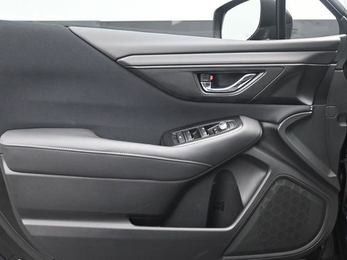 Used 2024 Subaru Outback Premium image 9