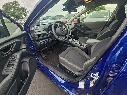 Used 2025 Subaru Crosstrek 2.5i Premium AWD/4WD image 7