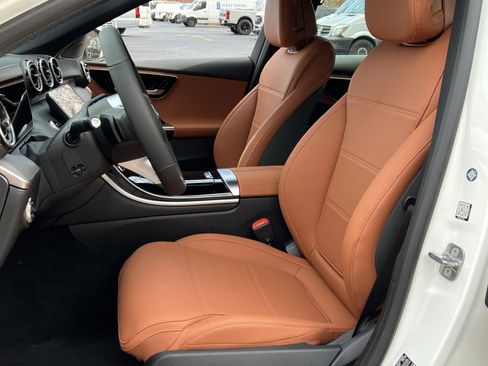 New 2026 Mercedes-Benz C 300 4MATIC Sedan image 11