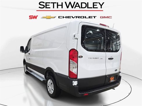 Used 2024 Ford Transit 250 Low Roof w/ Exterior Upgrade Package image 5