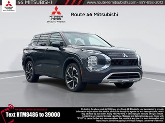 Used 2024 Mitsubishi Outlander FWD image 1
