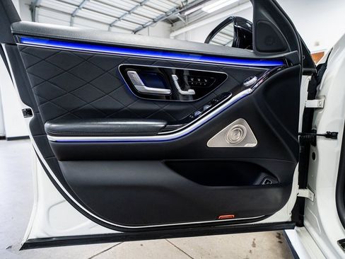 Used 2021 Mercedes-Benz S 580 4MATIC Sedan image 32