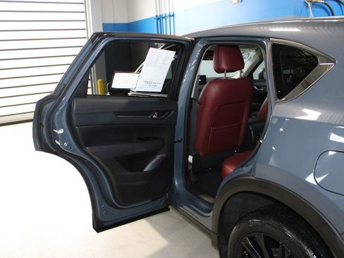 Used 2023 MAZDA CX-5 Carbon Edition AWD/4WD image 18