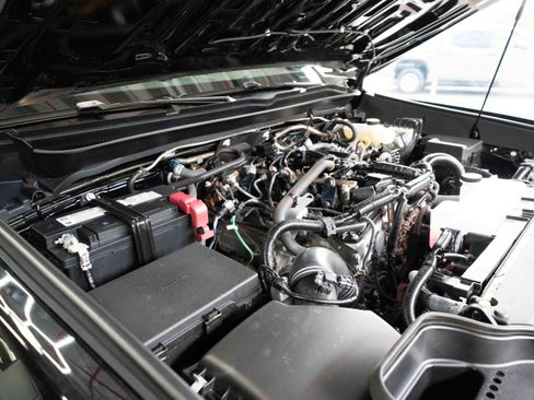 Used 2025 Toyota Tacoma TRD Off-Road image 31