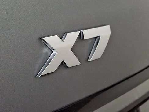 Certified 2024 BMW X7 M60i w/ Executive Package AWD/4WD image 31