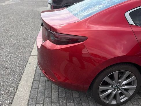 Used 2021 MAZDA MAZDA3 s FWD image 5