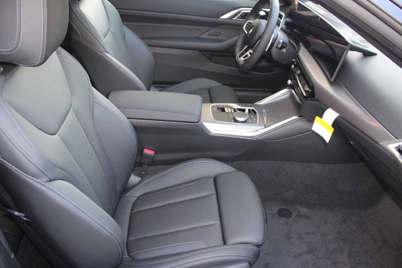 Used 2026 BMW 430i xDrive Coupe w/ M Sport Package AWD/4WD image 26