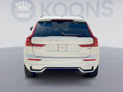 New 2026 Volvo XC60 B5 Plus w/ Protection Package Premier image 5