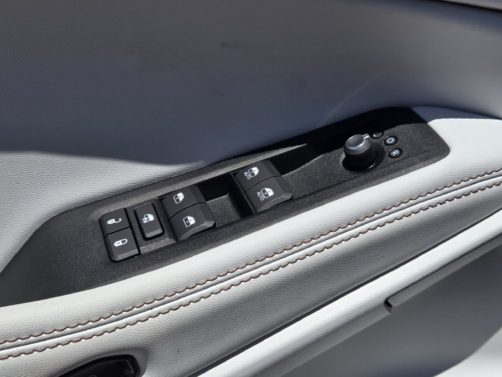 New 2026 Jeep Cherokee Limited AWD/4WD image 18