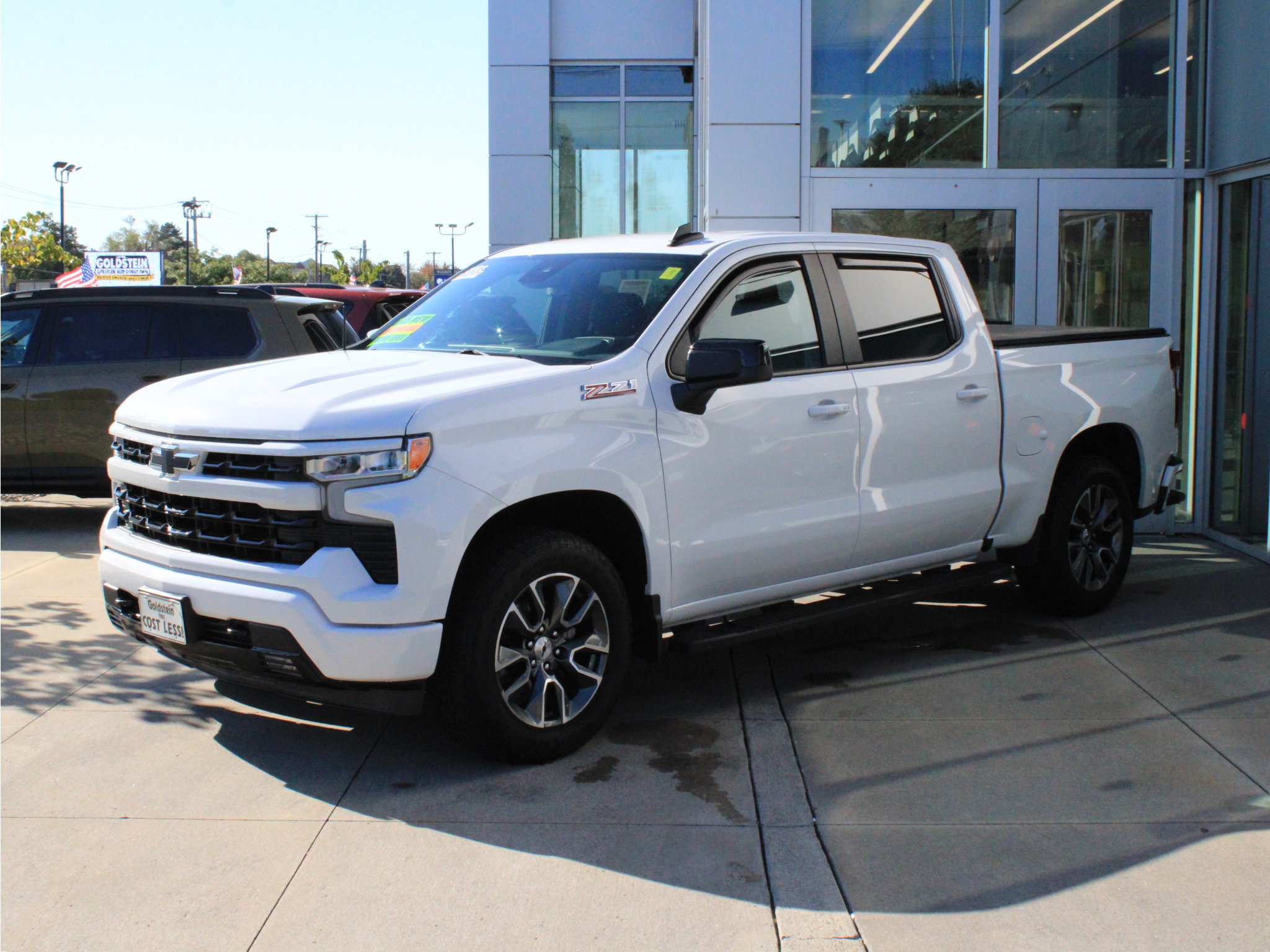 Used 2023 Chevrolet Silverado 1500 RST w/ Convenience Package II AWD/4WD image 3