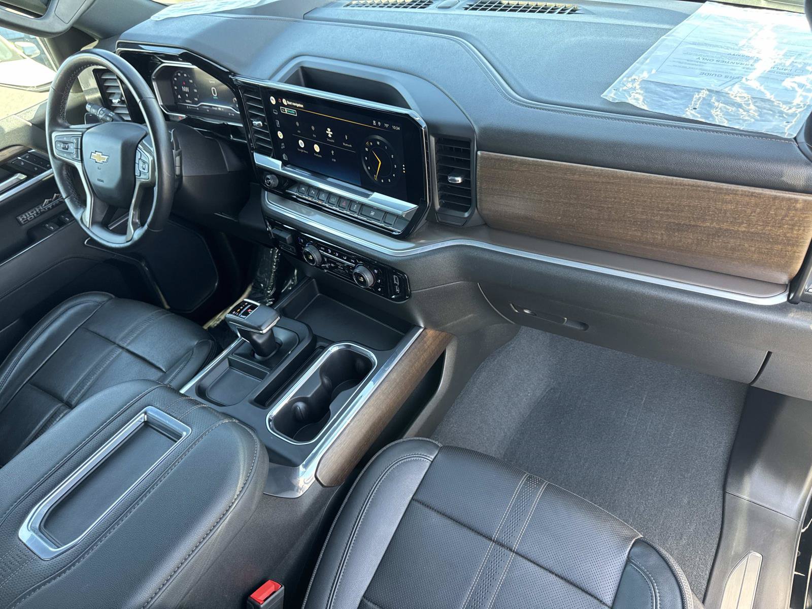 Used 2022 Chevrolet Silverado 1500 High Country w/ Technology Package AWD/4WD image 35