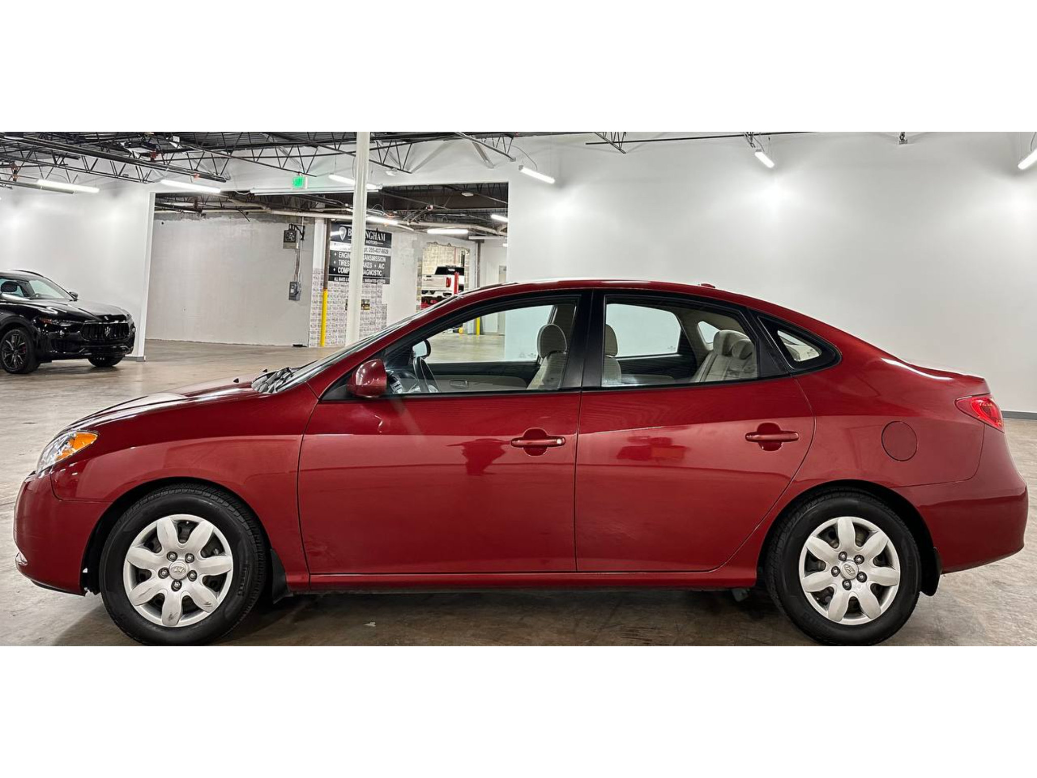 Used 2008 Hyundai Elantra SE FWD image 8