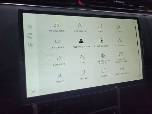 New 2026 Land Rover Range Rover SE image 33