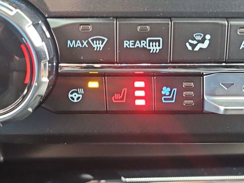 Used 2022 GMC Sierra 1500 Denali w/ Denali Reserve Package image 44