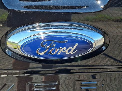 Used 2024 Ford Maverick XLT w/ XLT Luxury Package AWD/4WD image 9
