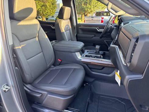 New 2026 Chevrolet Silverado 1500 LT w/ Texas Edition Plus AWD/4WD image 15