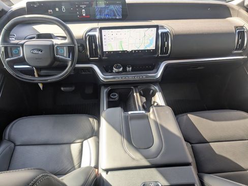 New 2025 Ford Expedition Max Platinum w/ Stealth Performance Package image 17