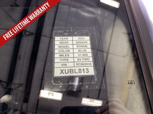Used 2025 Nissan Rogue SV FWD image 36