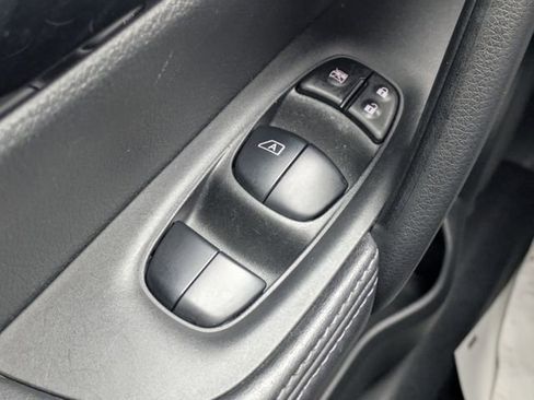 Used 2021 Nissan Rogue Sport SL w/ Premium Package FWD image 21