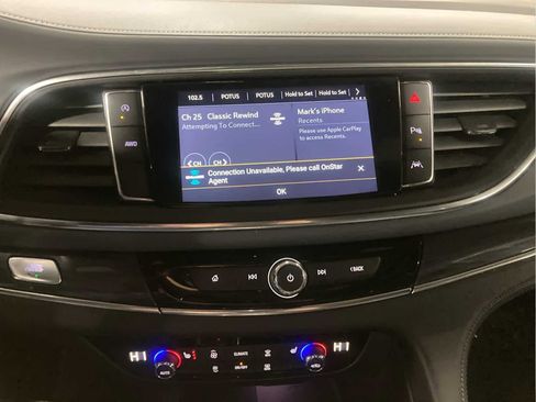 Used 2024 Buick Enclave Essence w/ Experience Buick Package image 22