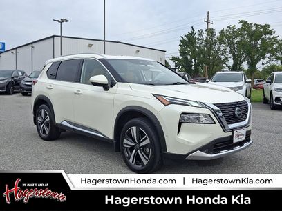 Used 2022 Nissan Rogue Platinum w/ Head-Up Display Package