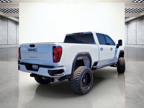 Used 2022 GMC Sierra 2500 Denali w/ Denali Ultimate Package AWD/4WD image 7